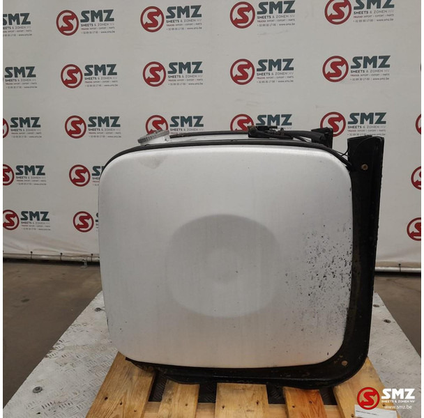 MAN Occ brandstoftank 330L + brandstofniveausensor + s - Tanque de combustível para Camião: foto 4 MAN Occ brandstoftank 330L + brandstofniveausensor + s - Tanque de combustível para Camião: foto 4