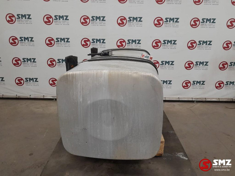 MAN Occ brandstoftank 600L + steunen MAN - Tanque de combustível para Camião: foto 4 MAN Occ brandstoftank 600L + steunen MAN - Tanque de combustível para Camião: foto 4