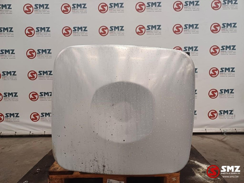 MAN Occ brandstoftank met steunen 600L MAN - Tanque de combustível para Camião: foto 3 MAN Occ brandstoftank met steunen 600L MAN - Tanque de combustível para Camião: foto 3
