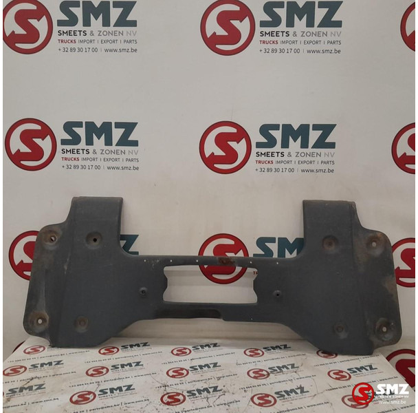 MAN Occ bumper middengedeelte MAN - Para-choque para Camião: foto 1 MAN Occ bumper middengedeelte MAN - Para-choque para Camião: foto 1