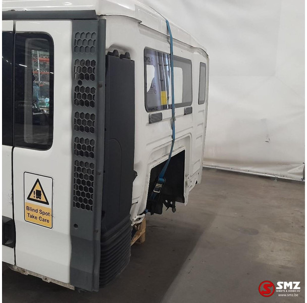 MAN Occ cabine RHD MAN TGA - Cabine e interior para Camião: foto 4 MAN Occ cabine RHD MAN TGA - Cabine e interior para Camião: foto 4