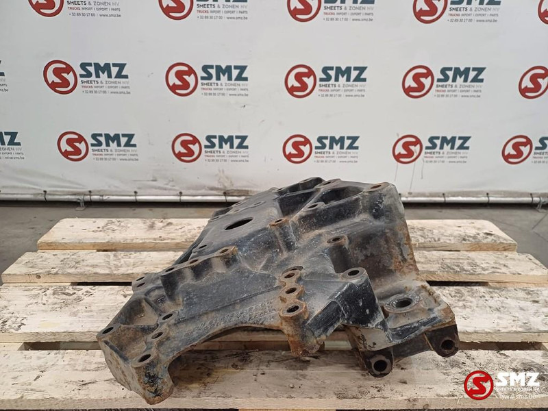 MAN Occ chassissteun rechts MAN - Estrutura/ Châssis para Camião: foto 4 MAN Occ chassissteun rechts MAN - Estrutura/ Châssis para Camião: foto 4