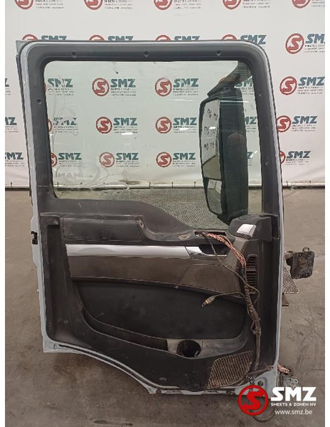 MAN Occ deur links MAN - Porta e peças para Camião: foto 2 MAN Occ deur links MAN - Porta e peças para Camião: foto 2