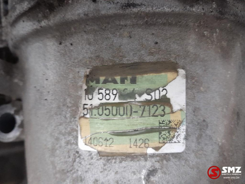 MAN Occ oliefilterhuis D2676 MAN - Filtro de óleo para Camião: foto 5 MAN Occ oliefilterhuis D2676 MAN - Filtro de óleo para Camião: foto 5