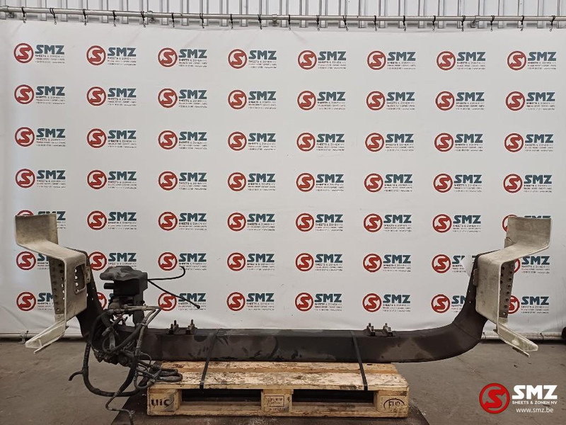 MAN Occ onderrijbeveiliging + cabineopstap L/R MAN - Para-choque para Camião: foto 1 MAN Occ onderrijbeveiliging + cabineopstap L/R MAN - Para-choque para Camião: foto 1