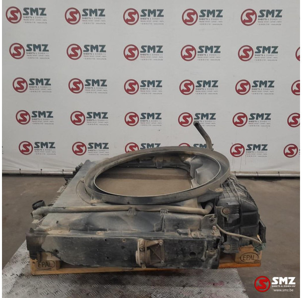 MAN Occ radiator + intercooler + expansievat MAN - Radiador para Camião: foto 3 MAN Occ radiator + intercooler + expansievat MAN - Radiador para Camião: foto 3