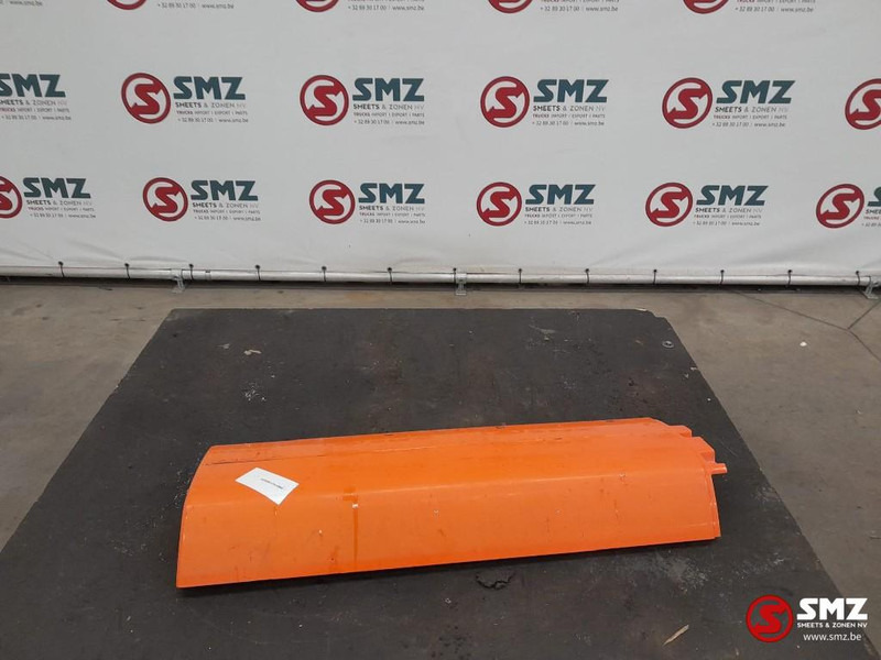 MAN Occ spatbordverlenging links MAN - Carroceria e exterior para Camião: foto 1 MAN Occ spatbordverlenging links MAN - Carroceria e exterior para Camião: foto 1