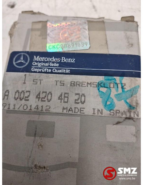 Mercedes-Benz Achterste remblokkenset mercedes w638 a0024204820 - Pastilhas de freio para Camião: foto 2 Mercedes-Benz Achterste remblokkenset mercedes w638 a0024204820 - Pastilhas de freio para Camião: foto 2
