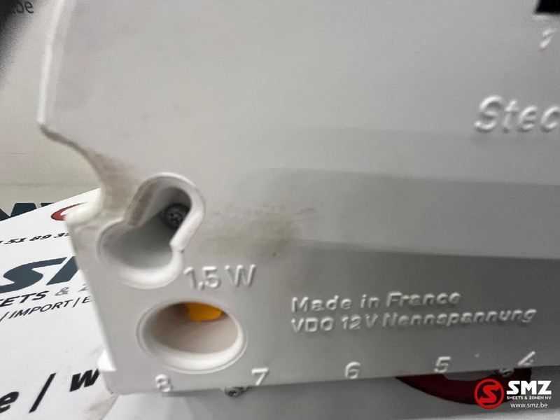 Mercedes-Benz Instrumentenpaneel mercedes vito a0005428401 - Painel de instrumentos para Automóvel: foto 4 Mercedes-Benz Instrumentenpaneel mercedes vito a0005428401 - Painel de instrumentos para Automóvel: foto 4