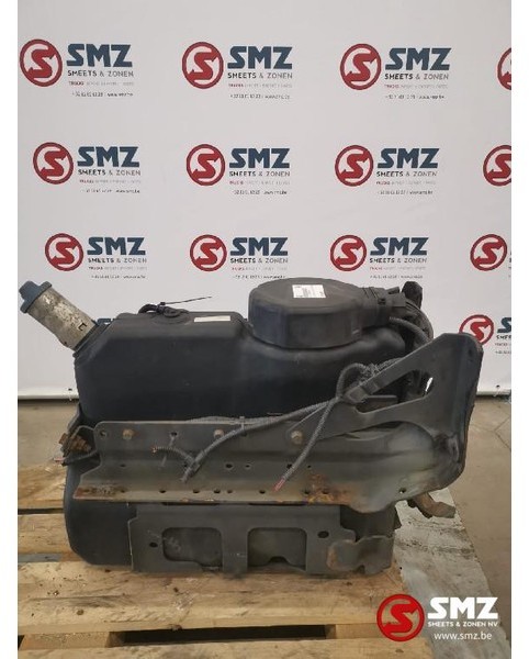 Mercedes-Benz Occ AdBlue tank 25L Mercedes Atego 1224L - Tanque para AdBlue para Camião: foto 2 Mercedes-Benz Occ AdBlue tank 25L Mercedes Atego 1224L - Tanque para AdBlue para Camião: foto 2