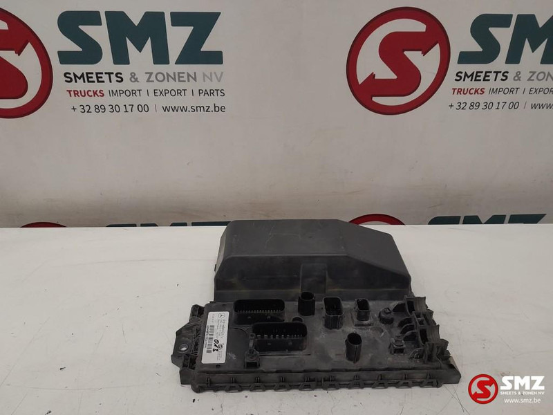 Mercedes-Benz Occ ECU SAM regeleenheid Mercedes - Centralina electrónica para Camião: foto 1 Mercedes-Benz Occ ECU SAM regeleenheid Mercedes - Centralina electrónica para Camião: foto 1