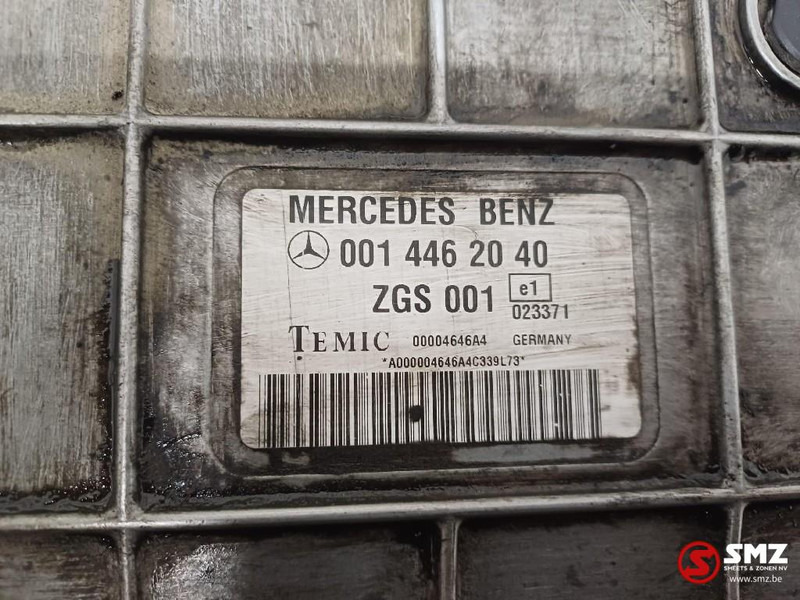 Mercedes-Benz Occ ECU motorbesturingseenheid Euro 3 Mercedes - Centralina electrónica para Camião: foto 4 Mercedes-Benz Occ ECU motorbesturingseenheid Euro 3 Mercedes - Centralina electrónica para Camião: foto 4
