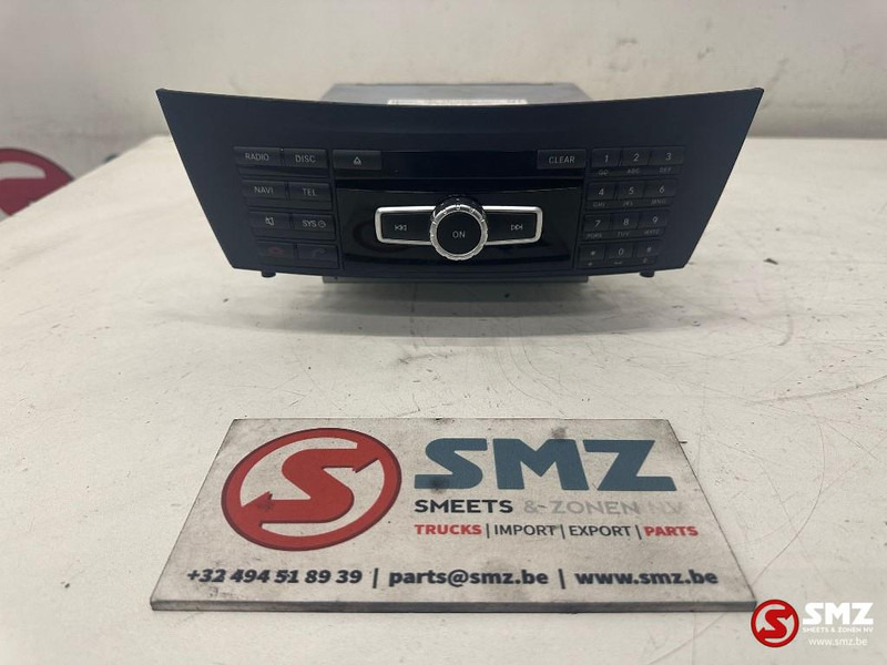 Mercedes-Benz Occ Radio Mercedes W204 - Sistema elétrico para Automóvel: foto 3 Mercedes-Benz Occ Radio Mercedes W204 - Sistema elétrico para Automóvel: foto 3
