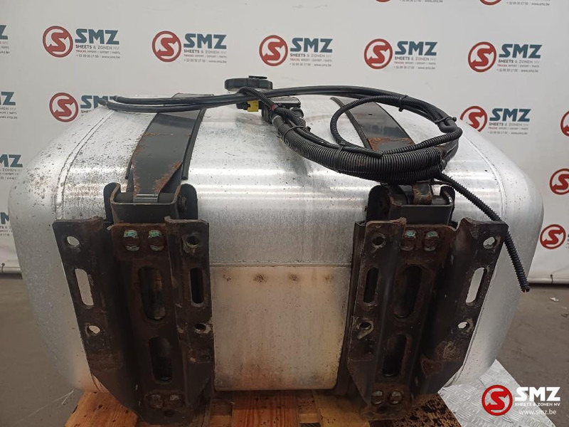 Mercedes-Benz Occ brandstoftank + brandstofniveausensor 290L Mer - Tanque de combustível para Camião: foto 3 Mercedes-Benz Occ brandstoftank + brandstofniveausensor 290L Mer - Tanque de combustível para Camião: foto 3