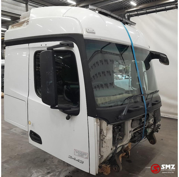 Mercedes-Benz Occ cabine RHD Mercedes - Cabine e interior para Camião: foto 2 Mercedes-Benz Occ cabine RHD Mercedes - Cabine e interior para Camião: foto 2