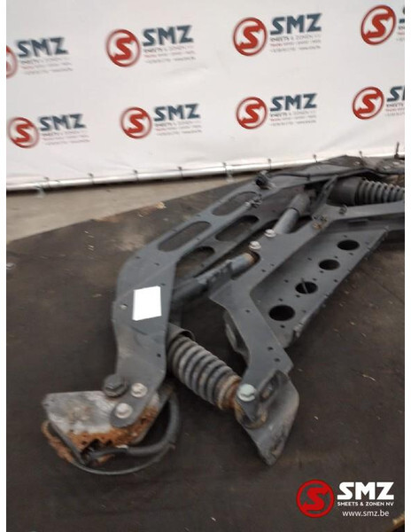 Mercedes-Benz Occ cabineophanging met slot Mercedes - Suspensão da cabina para Camião: foto 3 Mercedes-Benz Occ cabineophanging met slot Mercedes - Suspensão da cabina para Camião: foto 3