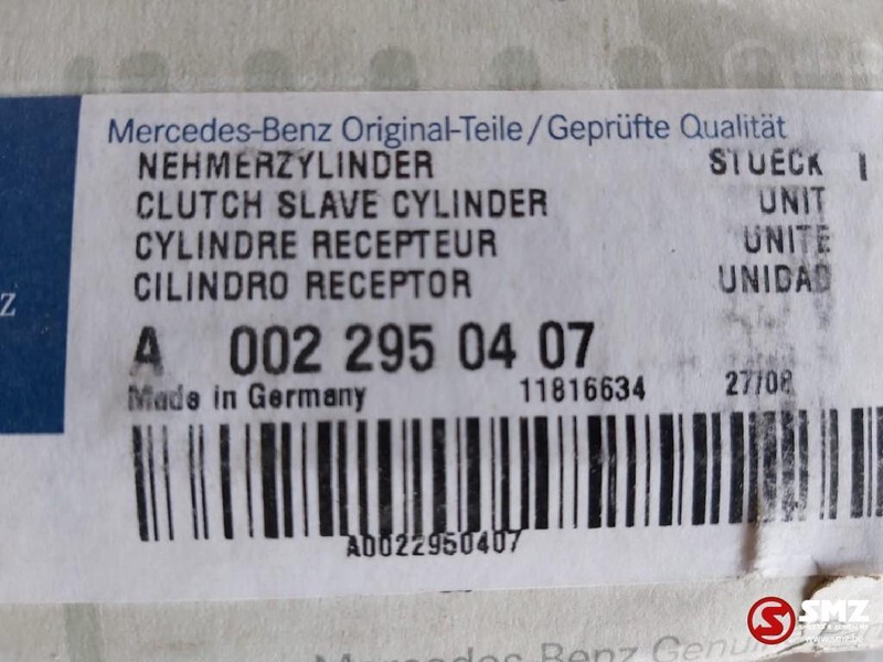 Mercedes-Benz Occ hoofdcilinder koppeling - Cilindro de embreagem para Camião: foto 3 Mercedes-Benz Occ hoofdcilinder koppeling - Cilindro de embreagem para Camião: foto 3