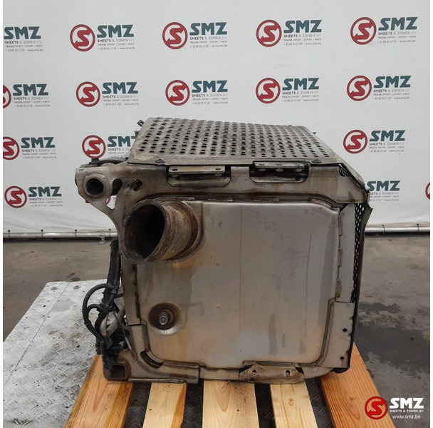 Mercedes-Benz Occ katalysator Euro 5 Mercedes - Conversor catalítico para Camião: foto 3 Mercedes-Benz Occ katalysator Euro 5 Mercedes - Conversor catalítico para Camião: foto 3