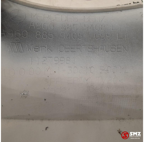 Mercedes-Benz Occ koplampkap links Mercedes - Farol dianteira para Camião: foto 3 Mercedes-Benz Occ koplampkap links Mercedes - Farol dianteira para Camião: foto 3