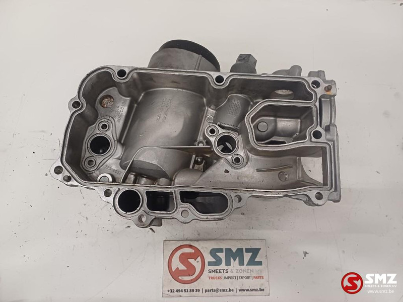 Mercedes-Benz Occ oliefilterhuis Mercedes - Filtro de óleo para Camião: foto 2 Mercedes-Benz Occ oliefilterhuis Mercedes - Filtro de óleo para Camião: foto 2