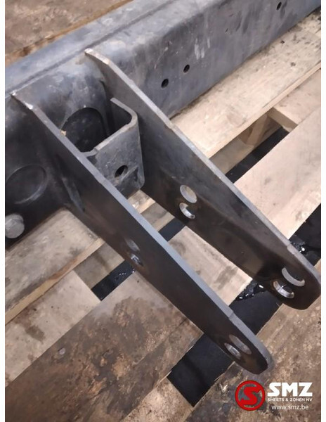 Mercedes-Benz Occ onderrijbeveiliging Mercedes - Para-choque para Camião: foto 3 Mercedes-Benz Occ onderrijbeveiliging Mercedes - Para-choque para Camião: foto 3