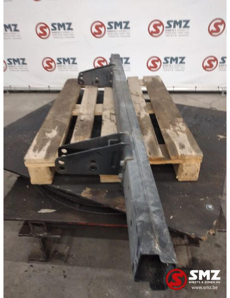 Mercedes-Benz Occ onderrijbeveiliging Mercedes - Para-choque para Camião: foto 2 Mercedes-Benz Occ onderrijbeveiliging Mercedes - Para-choque para Camião: foto 2