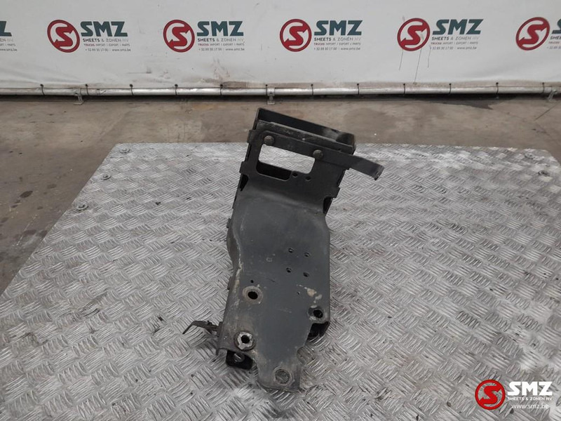 Mercedes-Benz Occ onderste tredebeugel links Mercedes - Estrutura/ Châssis para Camião: foto 3 Mercedes-Benz Occ onderste tredebeugel links Mercedes - Estrutura/ Châssis para Camião: foto 3