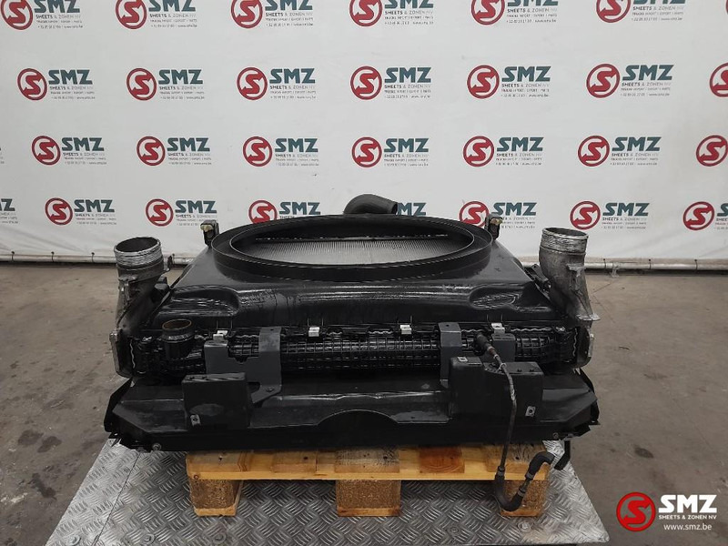 Mercedes-Benz Occ radiator + intercooler Mercedes - Radiador para Camião: foto 2 Mercedes-Benz Occ radiator + intercooler Mercedes - Radiador para Camião: foto 2