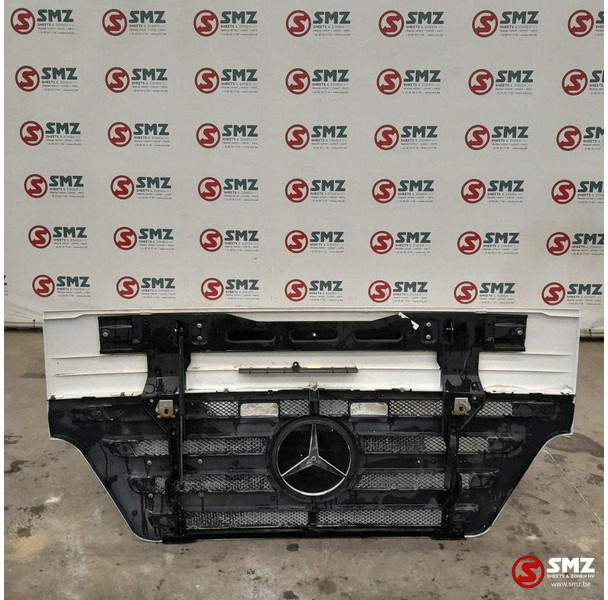 Mercedes-Benz Occ radiatorgrille Mercedes - Grade radiador para Camião: foto 2 Mercedes-Benz Occ radiatorgrille Mercedes - Grade radiador para Camião: foto 2