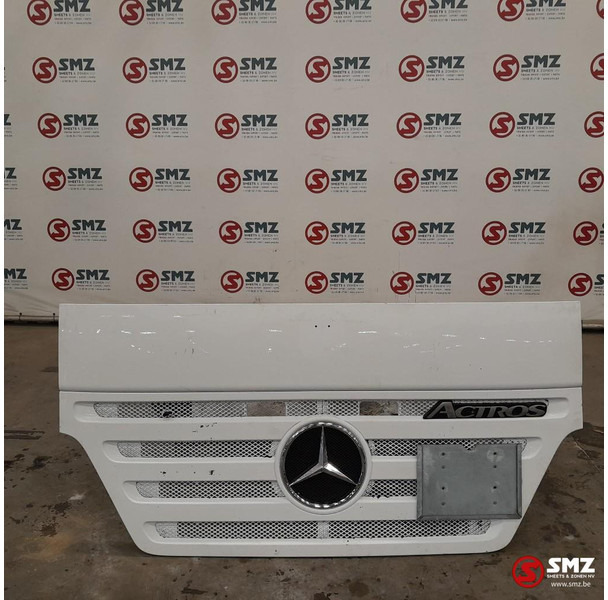 Mercedes-Benz Occ radiatorgrille Mercedes - Grade radiador para Camião: foto 1 Mercedes-Benz Occ radiatorgrille Mercedes - Grade radiador para Camião: foto 1