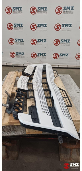 Mercedes-Benz Occ radiatorgrille Mercedes - Grade radiador para Camião: foto 4 Mercedes-Benz Occ radiatorgrille Mercedes - Grade radiador para Camião: foto 4