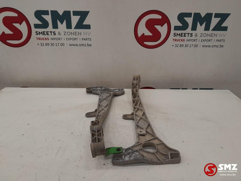 Mercedes-Benz Occ set koplampsteunen L/R Mercedes - Farol dianteira para Camião: foto 3 Mercedes-Benz Occ set koplampsteunen L/R Mercedes - Farol dianteira para Camião: foto 3