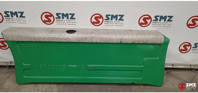 Mercedes-Benz Occ set sideskirts links + rechts Mercedes SK - Estrutura/ Châssis para Camião: foto 1 Mercedes-Benz Occ set sideskirts links + rechts Mercedes SK - Estrutura/ Châssis para Camião: foto 1
