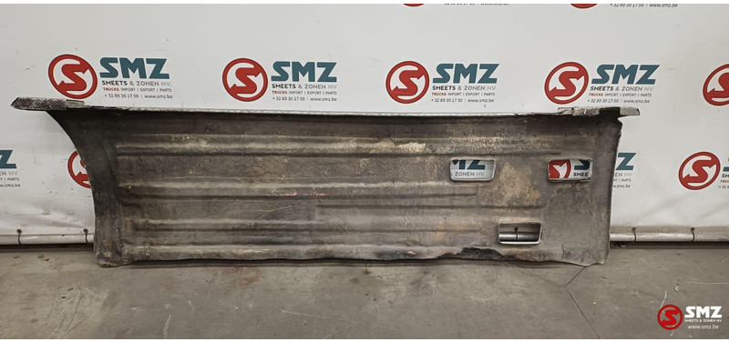Mercedes-Benz Occ set sideskirts links + rechts Mercedes SK - Estrutura/ Châssis para Camião: foto 2 Mercedes-Benz Occ set sideskirts links + rechts Mercedes SK - Estrutura/ Châssis para Camião: foto 2