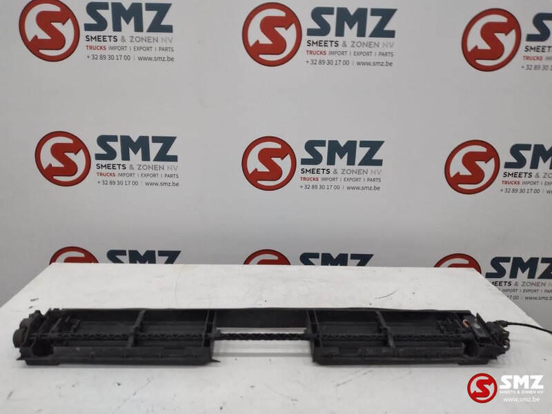 Mercedes-Benz Occ ventilatorkap Mercedes Actros MP4 A9605001816 - Sistema de arrefecimento para Camião: foto 3 Mercedes-Benz Occ ventilatorkap Mercedes Actros MP4 A9605001816 - Sistema de arrefecimento para Camião: foto 3
