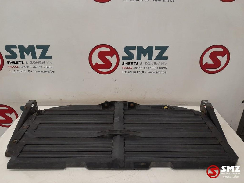 Mercedes-Benz Occ ventilatorkap Mercedes - Grade radiador para Camião: foto 1 Mercedes-Benz Occ ventilatorkap Mercedes - Grade radiador para Camião: foto 1