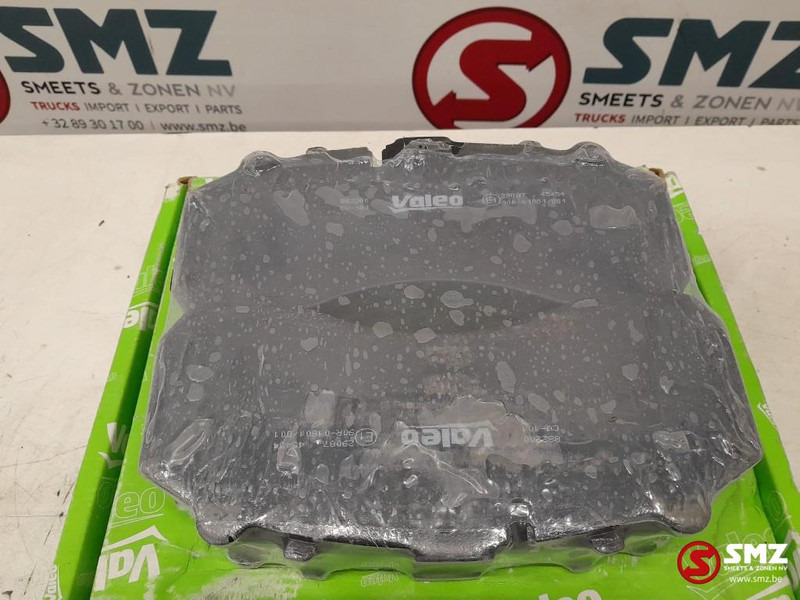 Mercedes-Benz Remblokkenset WVA 29087 Valeo - Pastilhas de freio para Camião: foto 4 Mercedes-Benz Remblokkenset WVA 29087 Valeo - Pastilhas de freio para Camião: foto 4