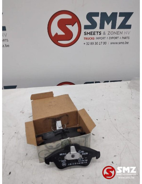 Mercedes-Benz Set remblokken mercedes sprinter w909 a0084204220 - Pastilhas de freio para Camião: foto 1 Mercedes-Benz Set remblokken mercedes sprinter w909 a0084204220 - Pastilhas de freio para Camião: foto 1