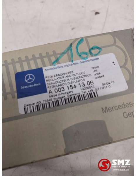 Mercedes-Benz Spanningsregelaar mercedes actros mp2 mp3 a0031541 - Sistema elétrico para Camião: foto 2 Mercedes-Benz Spanningsregelaar mercedes actros mp2 mp3 a0031541 - Sistema elétrico para Camião: foto 2