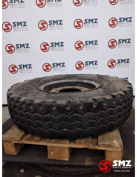 Pneu para Camião Michelin Occ vrachtwagenband Michelin 12.00R20: foto 1