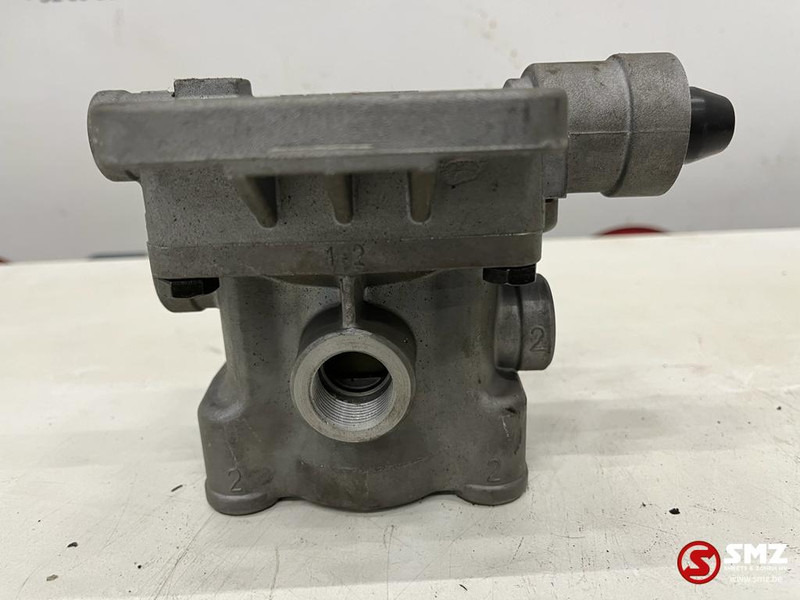 Wabco Brake valve - trailer Wabco - Peça de reposição para Camião: foto 2 Wabco Brake valve - trailer Wabco - Peça de reposição para Camião: foto 2
