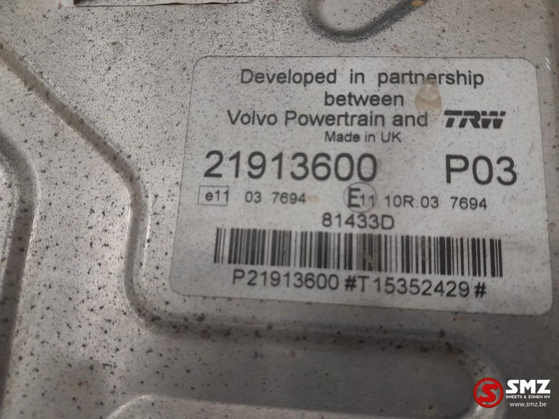 Renault Occ ECU motorbesturingseenheid Renault - Centralina electrónica para Camião: foto 5 Renault Occ ECU motorbesturingseenheid Renault - Centralina electrónica para Camião: foto 5