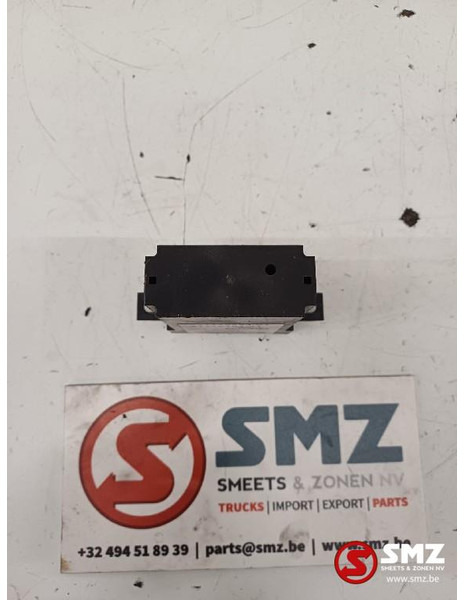 Renault Occ ECU versnellingskiezer regeleenheid Renault - Centralina electrónica para Camião: foto 3 Renault Occ ECU versnellingskiezer regeleenheid Renault - Centralina electrónica para Camião: foto 3
