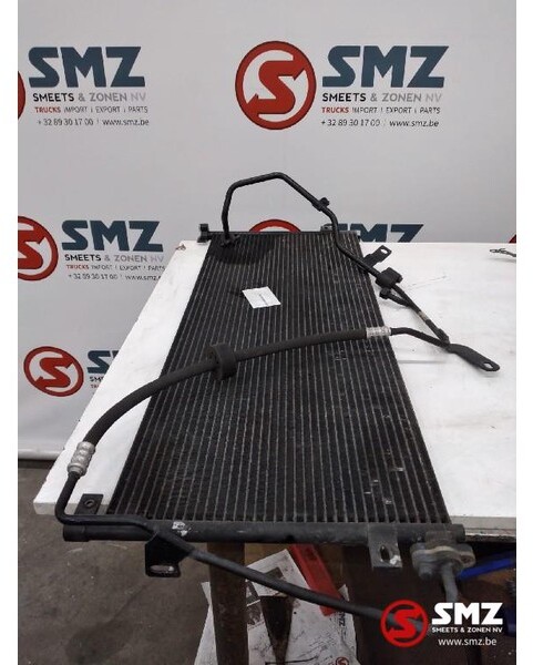 Renault Occ condensator Renault T 7422768926 - Sistema de arrefecimento para Camião: foto 2 Renault Occ condensator Renault T 7422768926 - Sistema de arrefecimento para Camião: foto 2