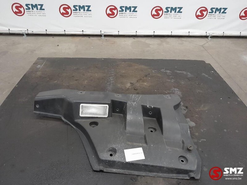 Renault Occ portierverlengstuk Renault T 7482516626 - Porta e peças para Camião: foto 2 Renault Occ portierverlengstuk Renault T 7482516626 - Porta e peças para Camião: foto 2