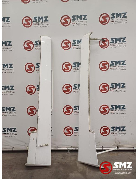 Renault Occ set cabinespoilers L/R Renault - Aerodinâmica/ Aerofólio para Camião: foto 1 Renault Occ set cabinespoilers L/R Renault - Aerodinâmica/ Aerofólio para Camião: foto 1