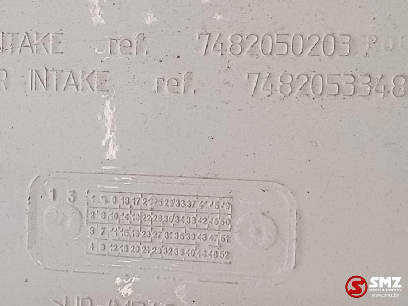 Renault Occ set cabinespoilers L/R Renault - Aerodinâmica/ Aerofólio para Camião: foto 3 Renault Occ set cabinespoilers L/R Renault - Aerodinâmica/ Aerofólio para Camião: foto 3