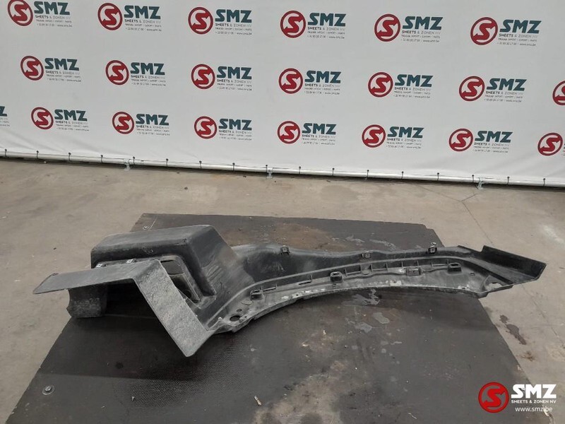 Renault Occ treeplankbehuizing rechts Renault T 82223396 - Porta e peças para Camião: foto 1 Renault Occ treeplankbehuizing rechts Renault T 82223396 - Porta e peças para Camião: foto 1