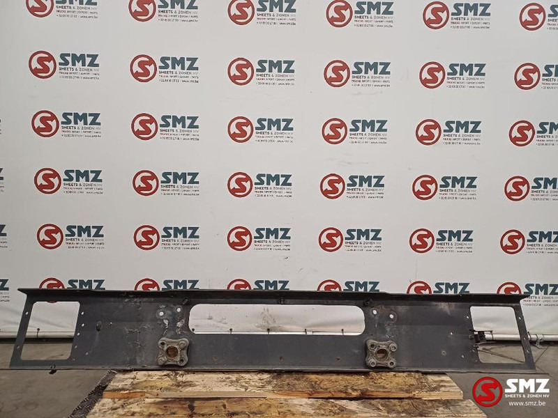 Renault Occ voorbumper Renault - Para-choque para Camião: foto 2 Renault Occ voorbumper Renault - Para-choque para Camião: foto 2