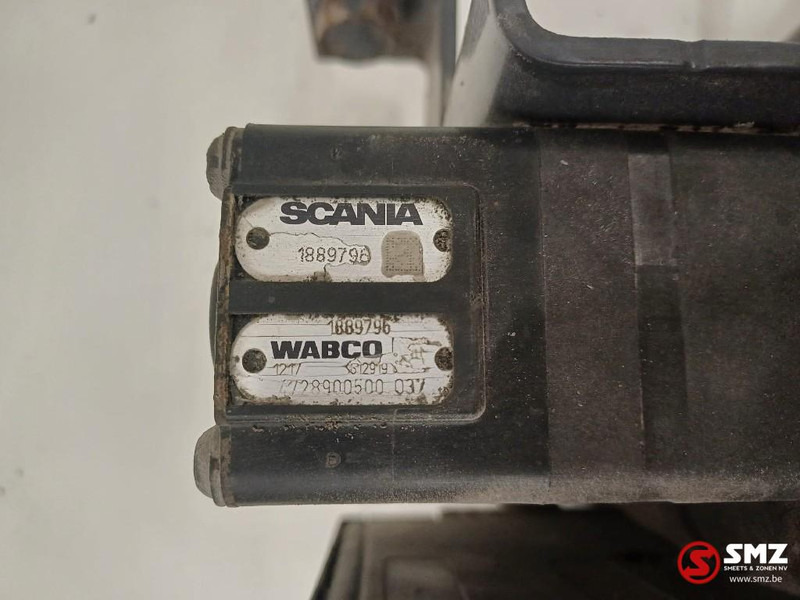 Scania Occ ECU ELC4 regeleenheid + EBS klep Scania - Centralina electrónica para Camião: foto 5 Scania Occ ECU ELC4 regeleenheid + EBS klep Scania - Centralina electrónica para Camião: foto 5